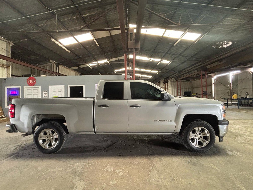 2015 Chevrolet Silverado 1500 Image 3