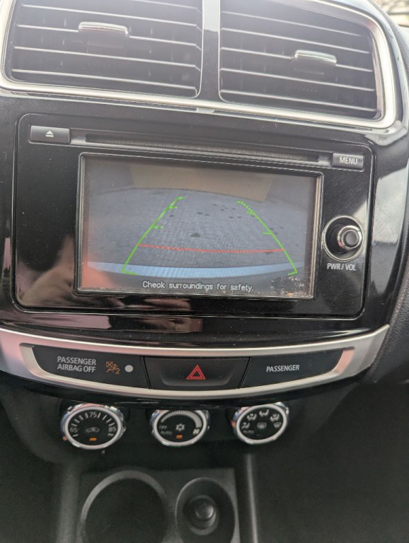2015 Mitsubishi Outlander Image 6