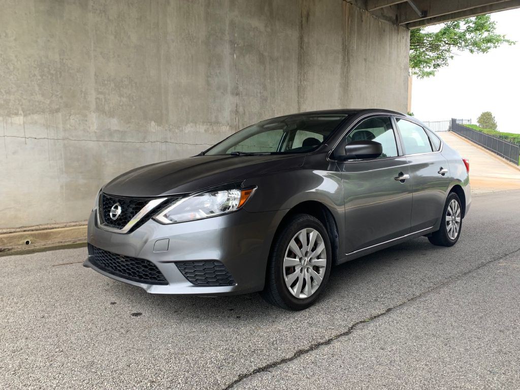 2017 Nissan Sentra Image 1