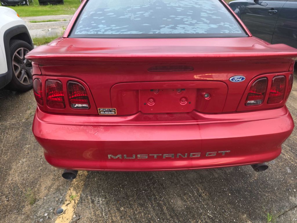 1997 Ford Mustang Image 1
