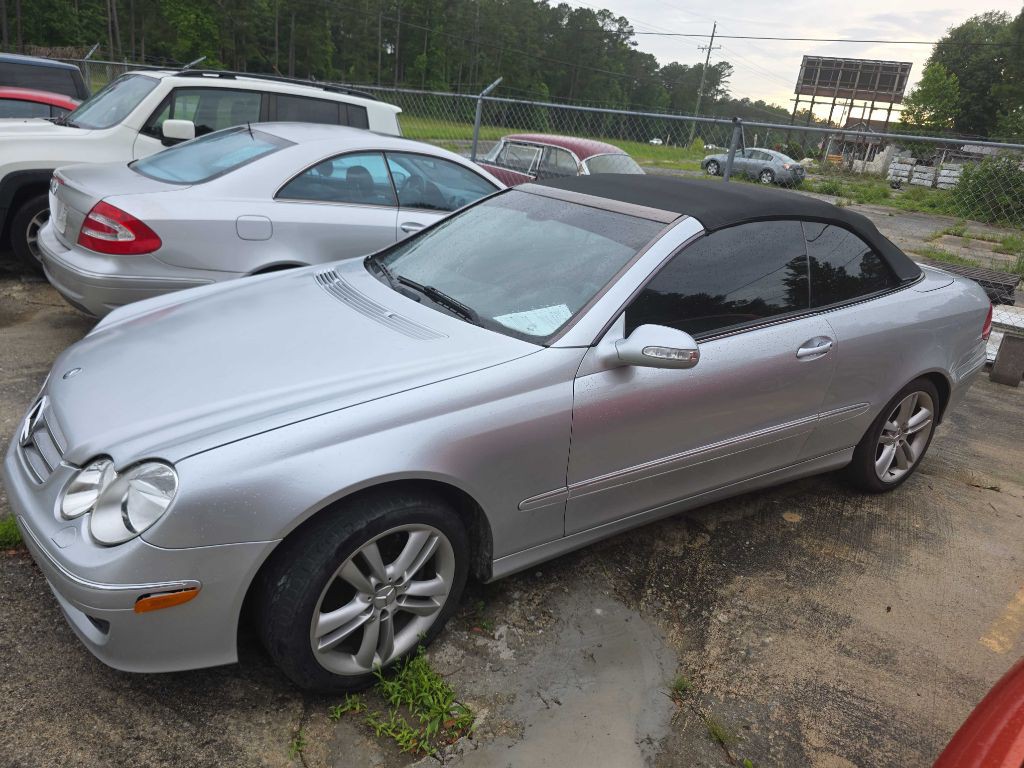 2007 Mercedes-Benz CLK-Class Image 1