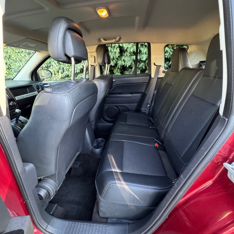 2015 Jeep Compass Image 11