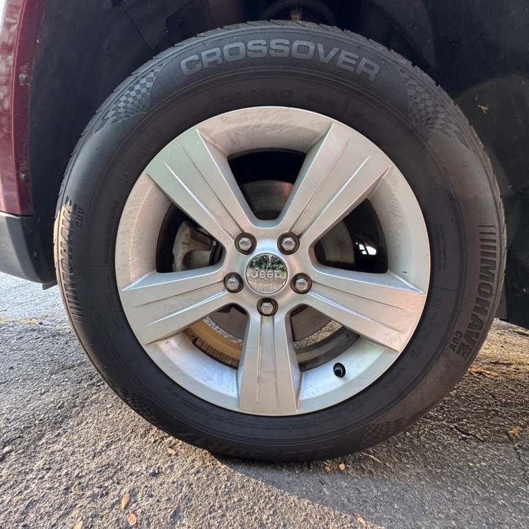 2015 Jeep Compass Image 24