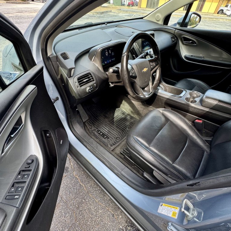 2013 Chevrolet Volt Image 8
