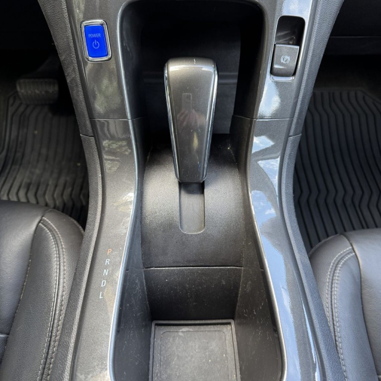 2013 Chevrolet Volt Image 24