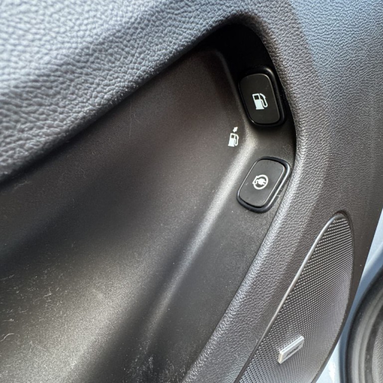 2013 Chevrolet Volt Image 26