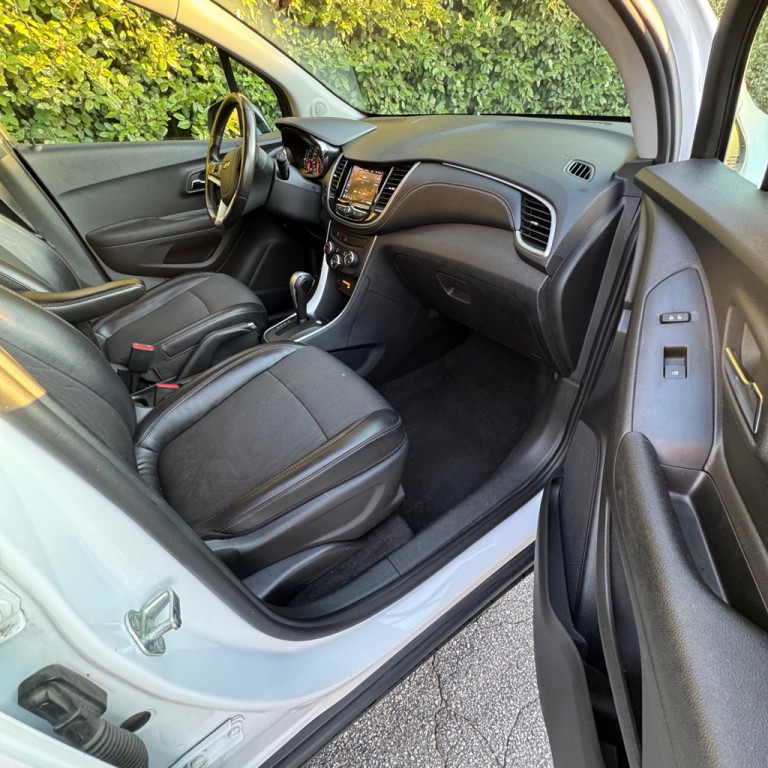 2020 Chevrolet Trax Image 16