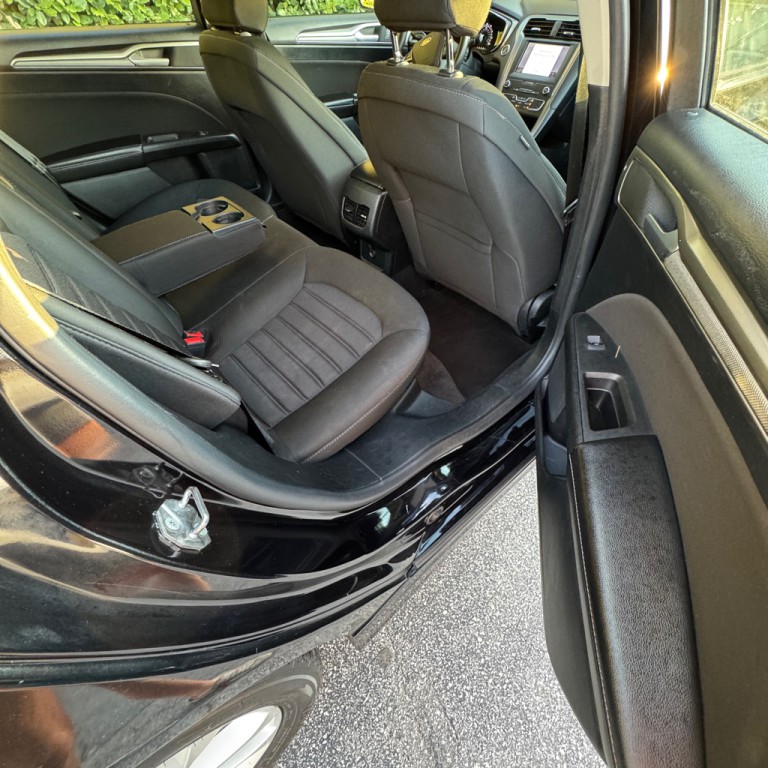 2020 Ford Fusion Image 14