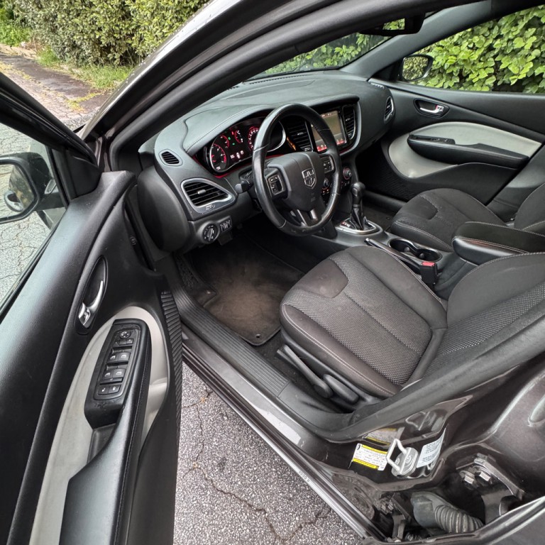 2015 Dodge Dart Image 8