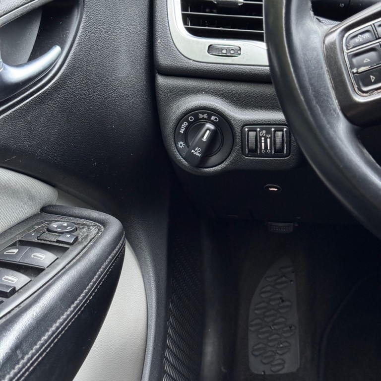 2015 Dodge Dart Image 27
