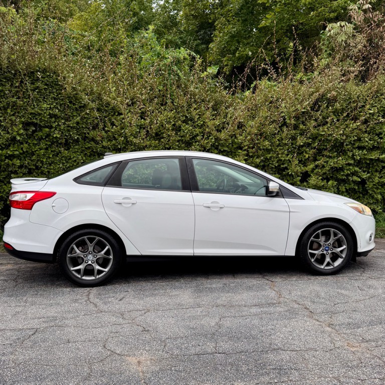 2013 Ford Focus Image 4