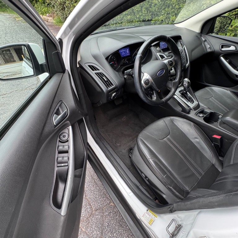 2013 Ford Focus Image 8