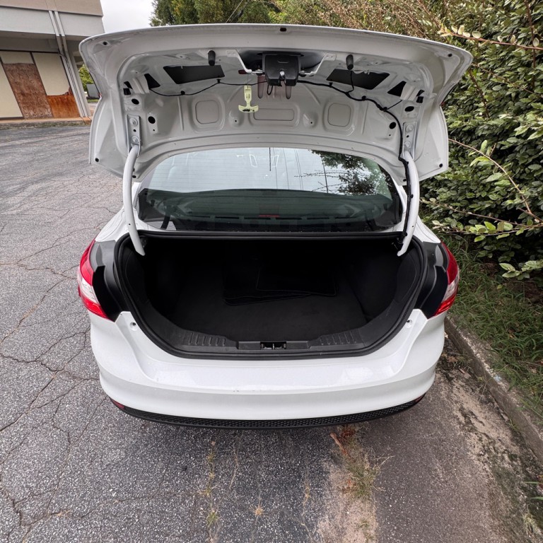 2013 Ford Focus Image 12