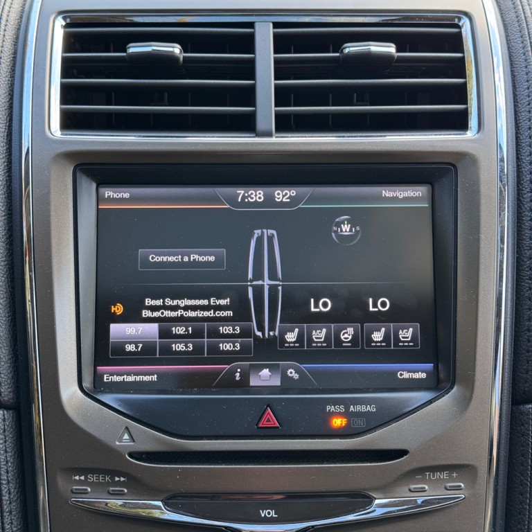 2014 Lincoln MKX Image 23