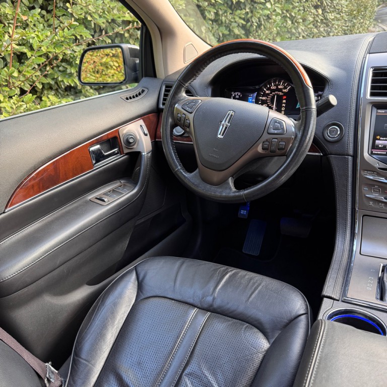 2014 Lincoln MKX Image 26