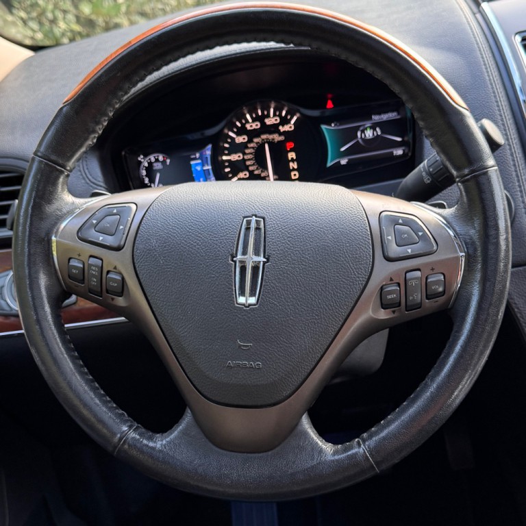 2014 Lincoln MKX Image 28
