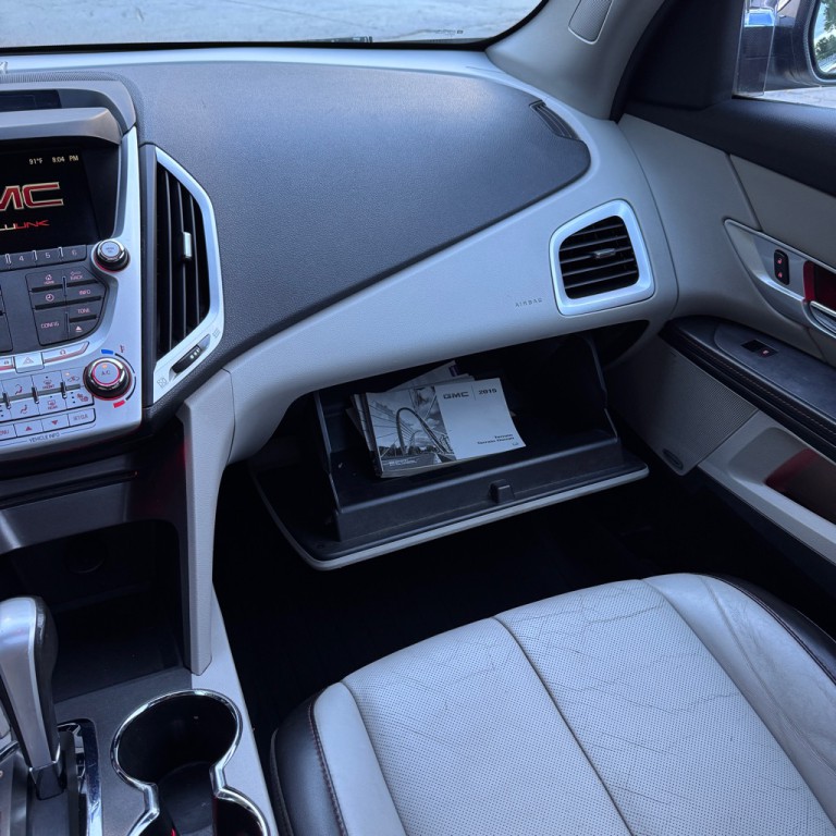 2015 GMC Terrain Image 25
