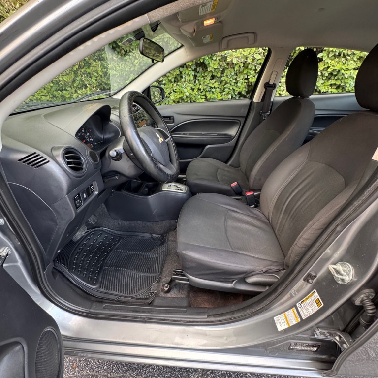 2017 Mitsubishi Mirage Image 9