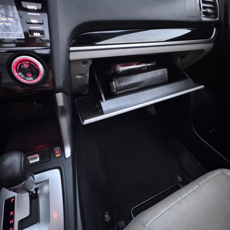 2017 Subaru Forester Image 26