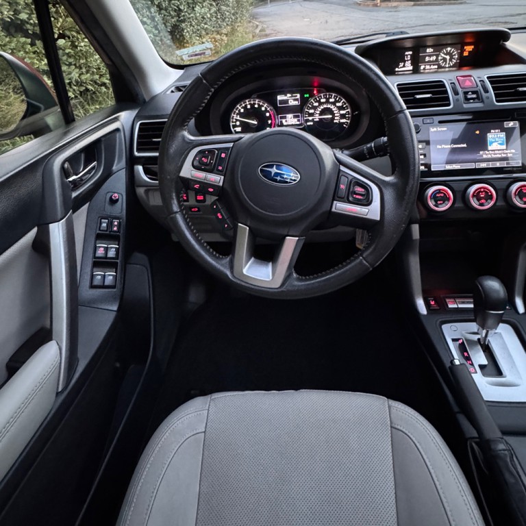 2017 Subaru Forester Image 28