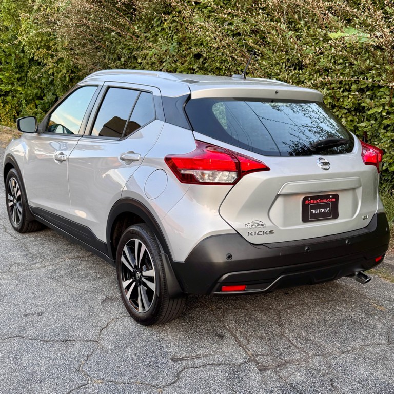2020 Nissan Kicks Image 2