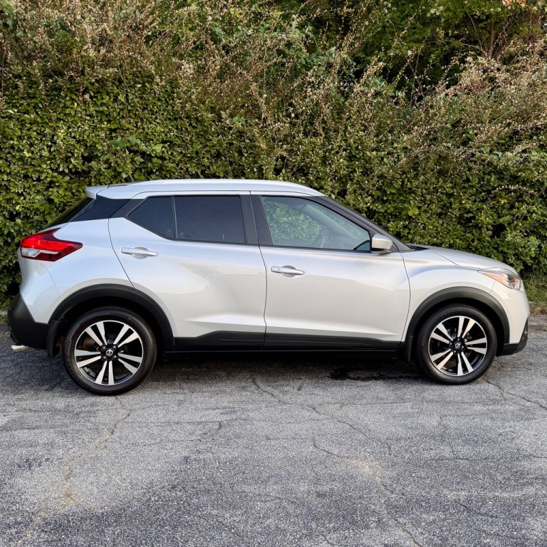 2020 Nissan Kicks Image 4