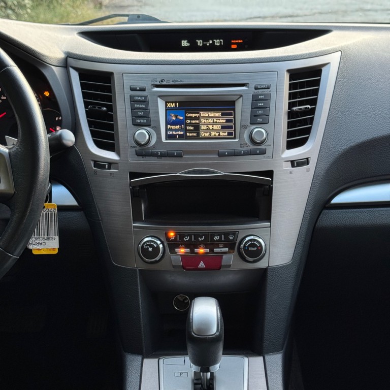 2014 Subaru Legacy Image 21