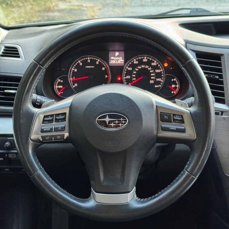 2014 Subaru Legacy Image 26