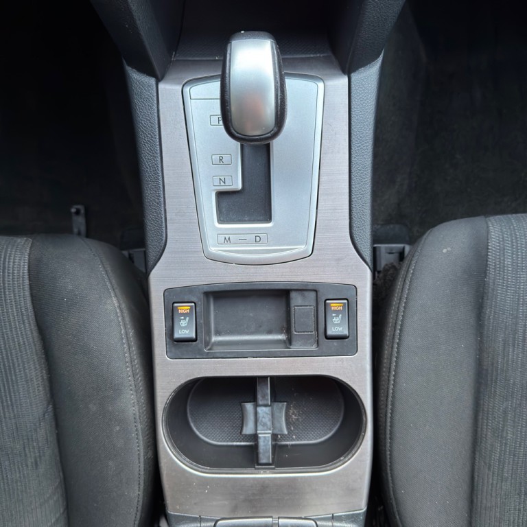 2014 Subaru Legacy Image 30