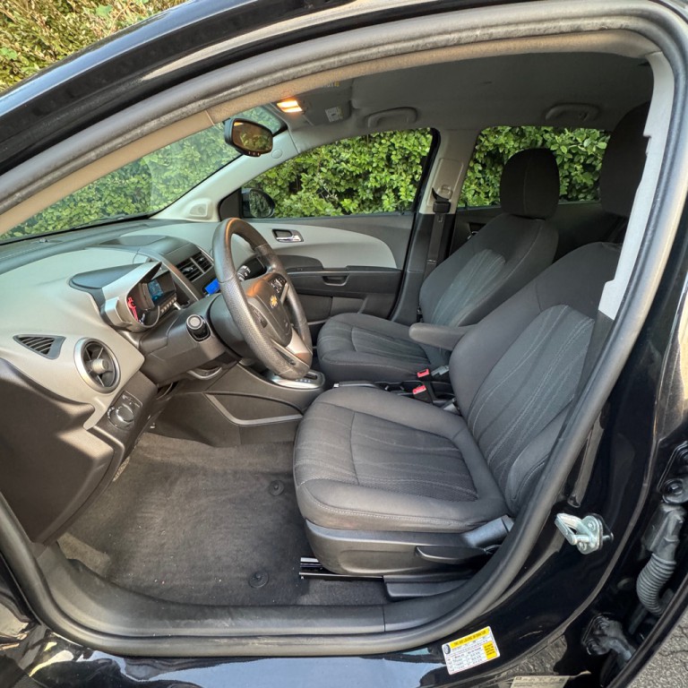 2014 Chevrolet Sonic Image 9
