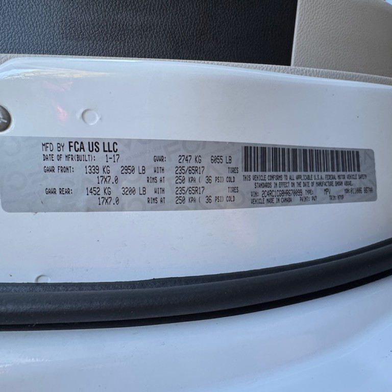 2017 Chrysler Pacifica Image 43
