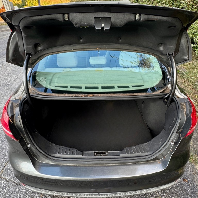 2015 Ford Focus Image 12