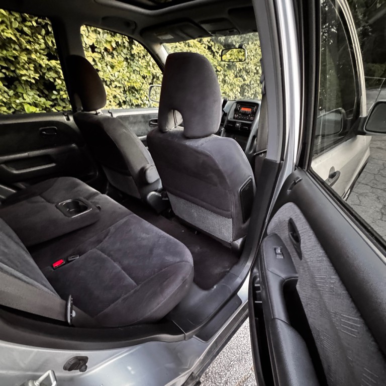 2005 Honda CR-V Image 17