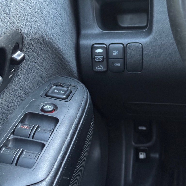 2005 Honda CR-V Image 27