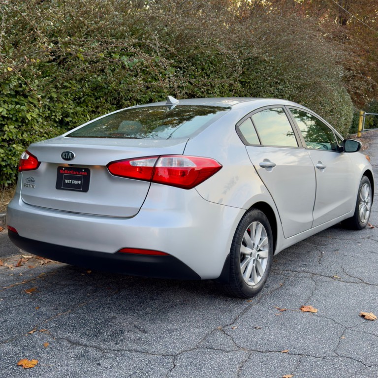 2016 Kia Forte Image 3