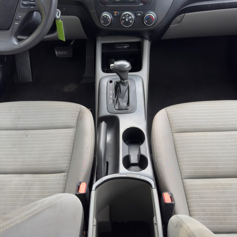 2016 Kia Forte Image 23