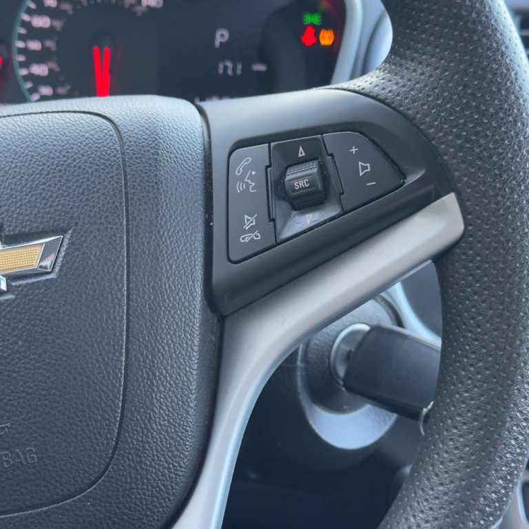 2017 Chevrolet Sonic Image 27