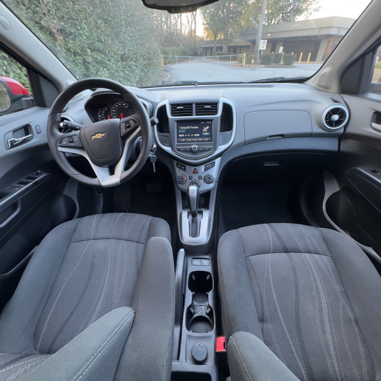 2017 Chevrolet Sonic Image 19