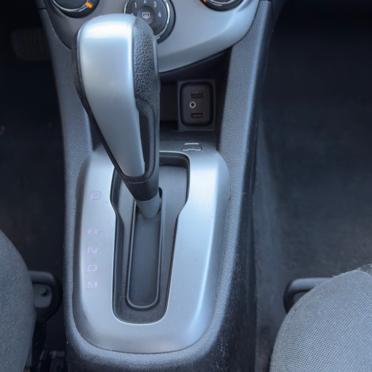 2017 Chevrolet Sonic Image 23