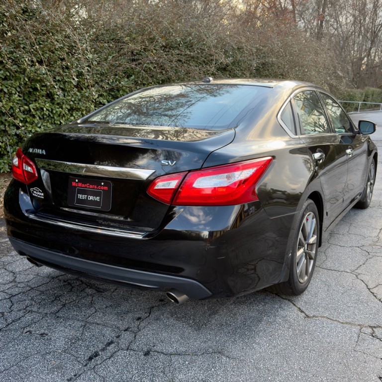 2016 Nissan Altima Image 6