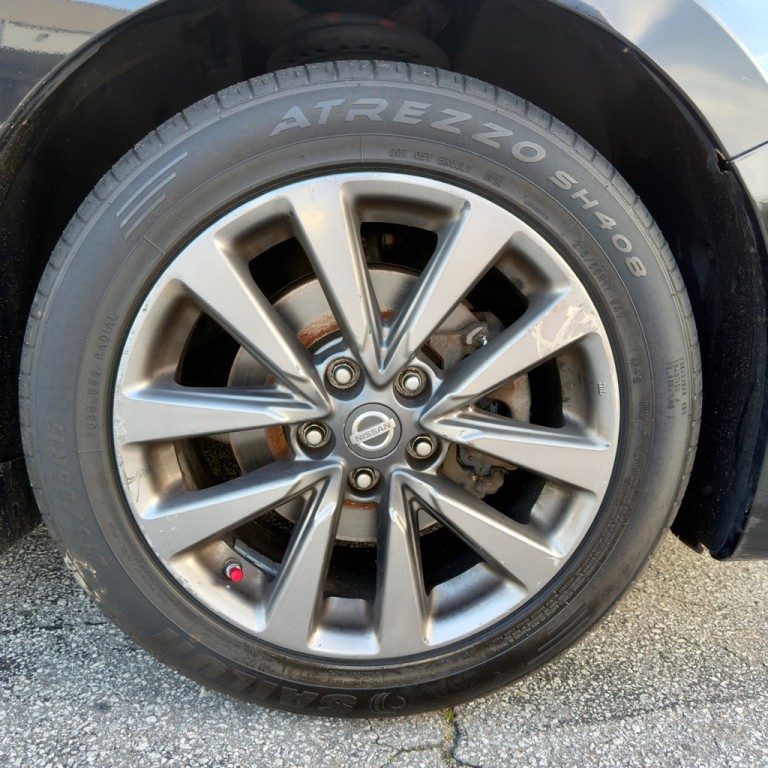 2016 Nissan Altima Image 14