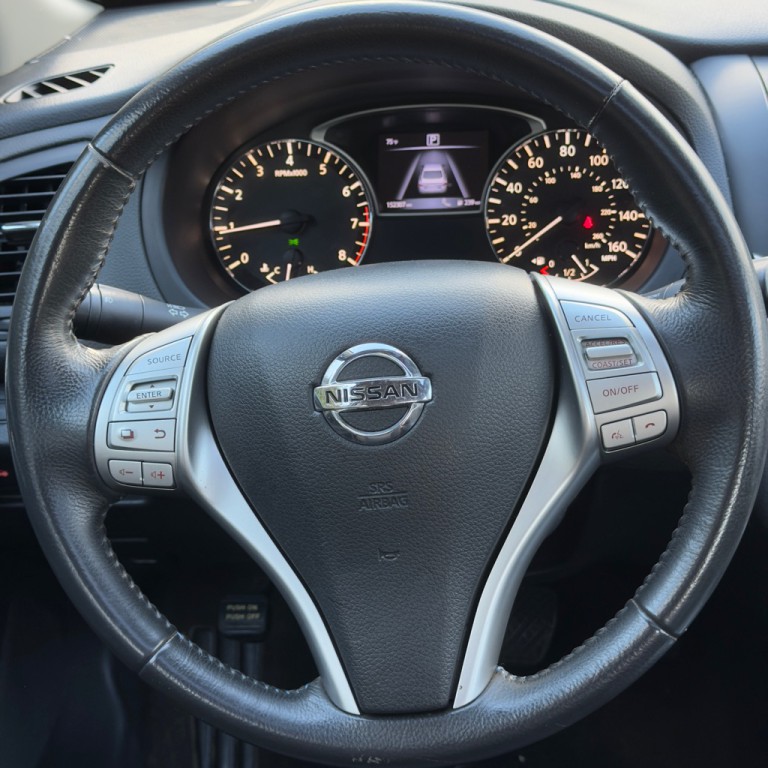 2016 Nissan Altima Image 42
