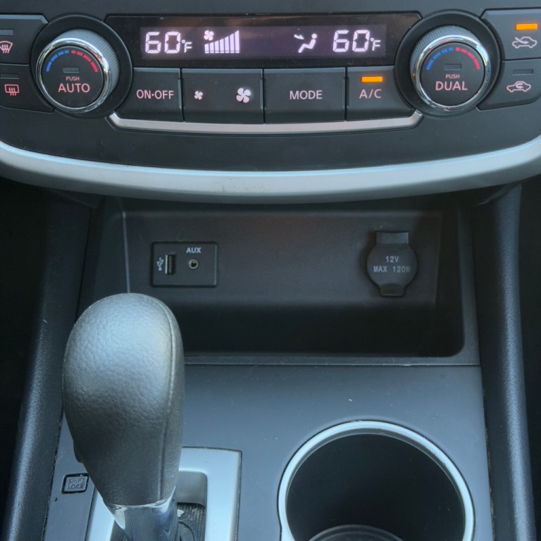 2016 Nissan Altima Image 43