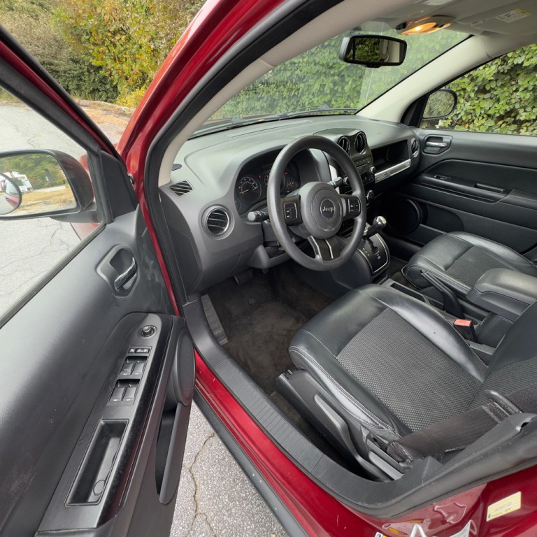 2015 Jeep Compass Image 8