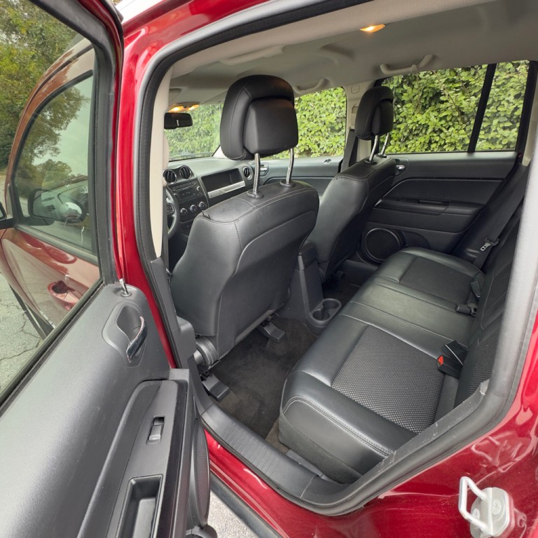 2015 Jeep Compass Image 10