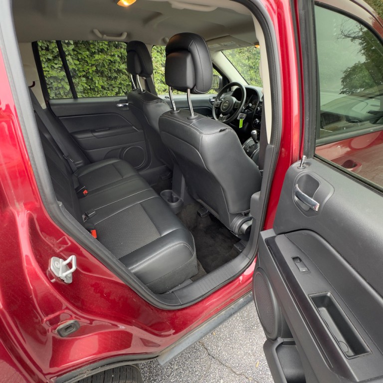 2015 Jeep Compass Image 14