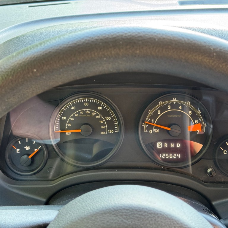 2015 Jeep Compass Image 27