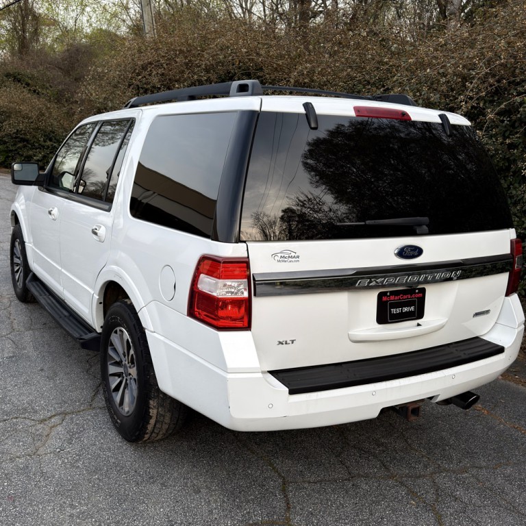 2017 Ford Expedition Image 2
