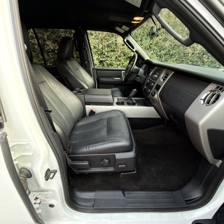 2017 Ford Expedition Image 23