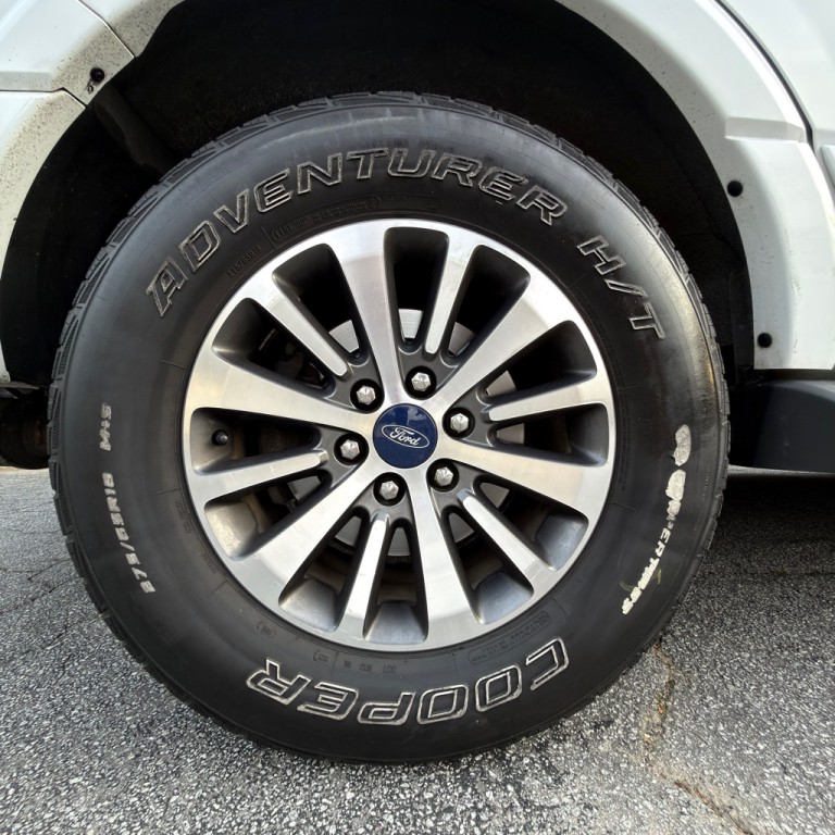 2017 Ford Expedition Image 50